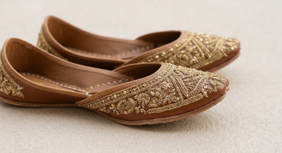 Hand-Embroidered Khussa — Gold — alternate view